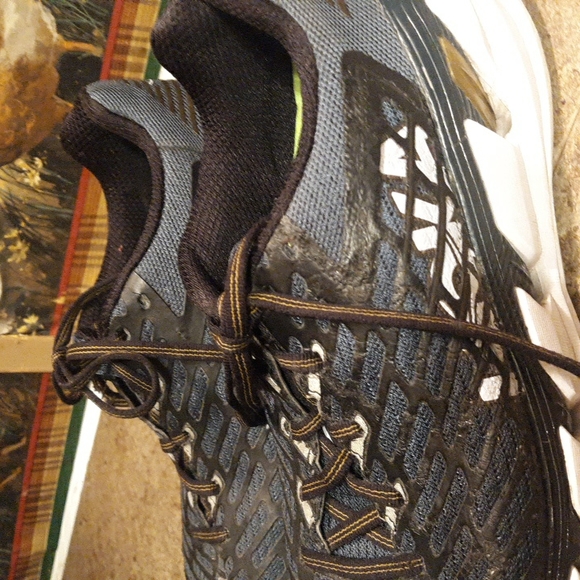 Hoka One One Vanquish 3 sneakers - Picture 9 of 10